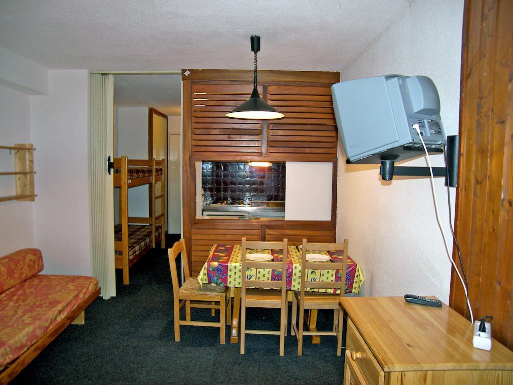 Apartment Le Borsat - Val Claret-10 By Interhome Tignes Szoba fotó